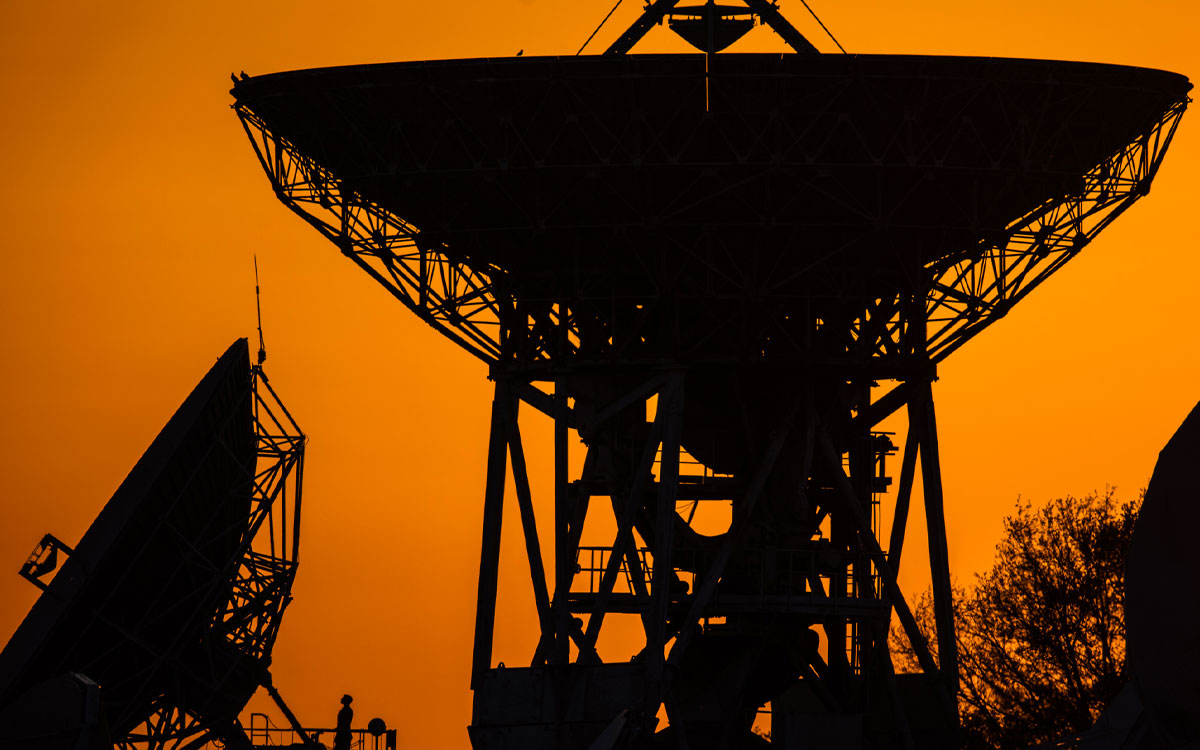 Le Fonds Stratégique de Participations  renouvelle son engagement au capital d’Eutelsat Group